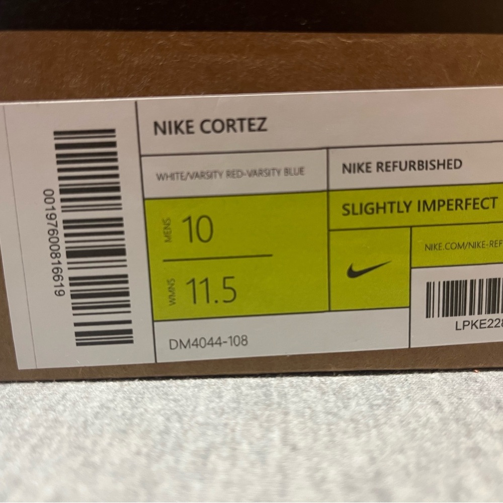 Nike Cortez White Red Varsity Blue Sneaker Men's Shoe Size 10 DM4044-108 - Picture 11 of 11